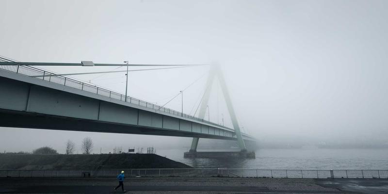 网站建设3.0时代：如何融合数字营销、SEO优化与主线网络构建企业增长引擎