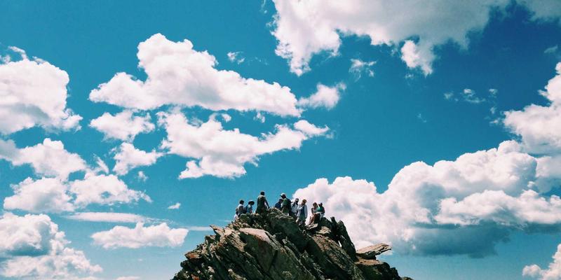 网站建设与SEO优化必备：三大安全防护指南（SSL证书、防火墙与定期备份）